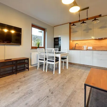 Apartment Apartinvest Grottgera M6 *